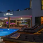 Villa Four Seasons, Heated Pool And 3 En-suite Bathrooms Velika Čista