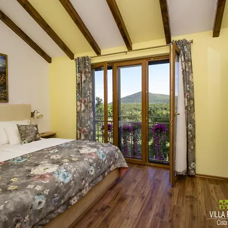 Willa Four Seasons, Heated Pool And 3 En-suite Bathrooms